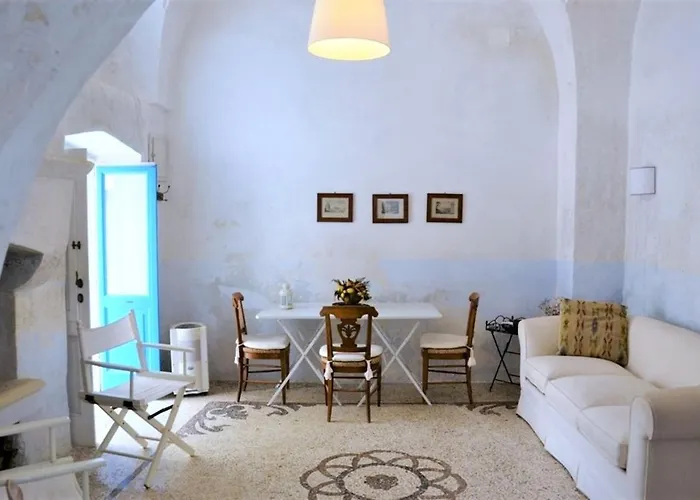 Small Tower Apartman