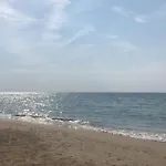 Small Tower דירה *